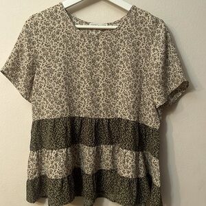 Paper Crane garden green blouse size M